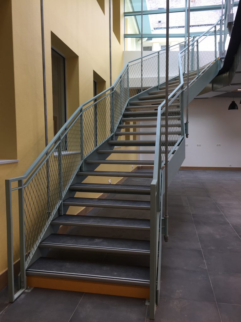 pose fabrication escalier bcm constructions